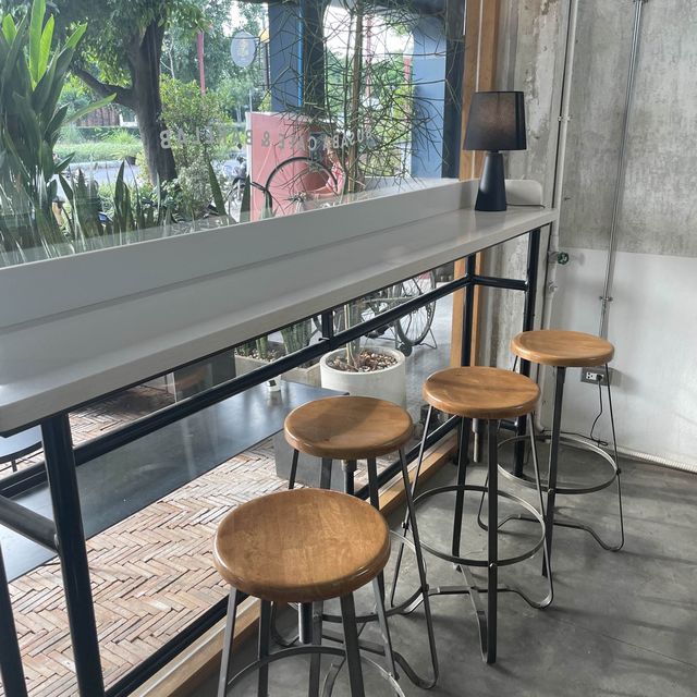Busaba cafe&bake lab 