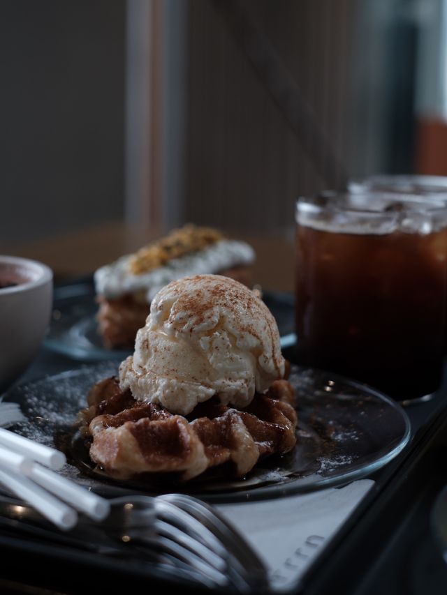 濟洲島orrrn cafe｜對住海景嘆甜品