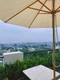 《台中》俯瞰整個大坑的風景 絕美約會景觀餐廳-眺高 STAY WITH MOUNTAIN