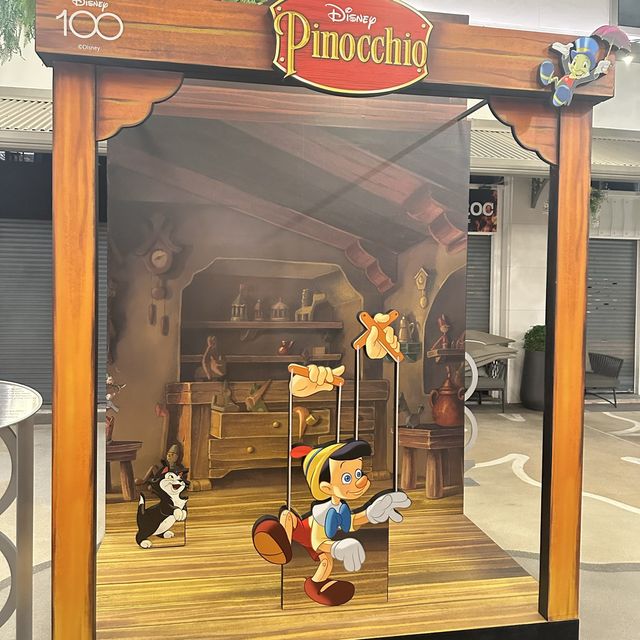 Disney100 Village ไปถ่ายรูปกับการ์ตูนสุดโปรดฟรี!
