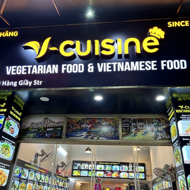 V-Cuisine อาหารเวียดนามแท้ๆ ย่านเมืองเก่า