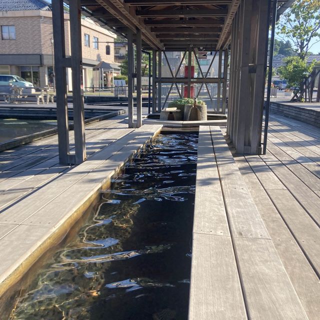 片山津温泉 「足の湯 えんがわ」