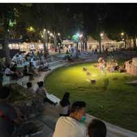 ตลาดซิเคด้า (Cicada Market)