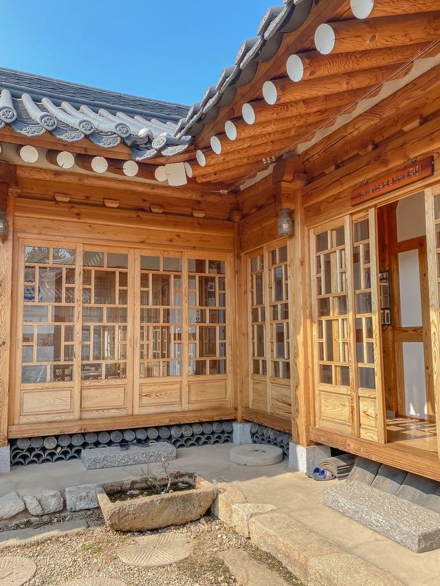 경주 뚜벅이 숙소로 머물기 좋은 수호정
