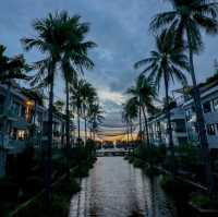 Varinah Resort ที่พักหรูติดทะเล สามร้อยยอด ประจวบ