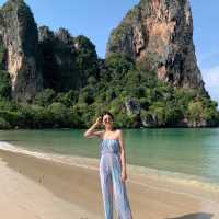 หาดไร่เลย์ กระบี่  #เกาะส่วนตัว 🌊