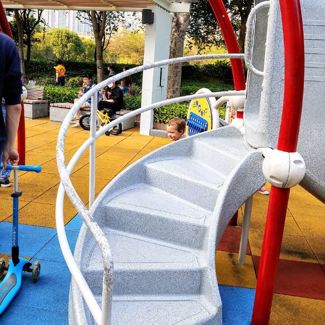 香港單車館公園 靚景兒童遊樂場