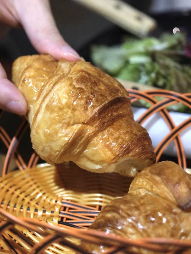露營風格餐廳登陸香港商業區灣仔！