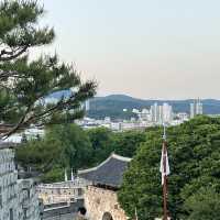 韓国 【水原華城】