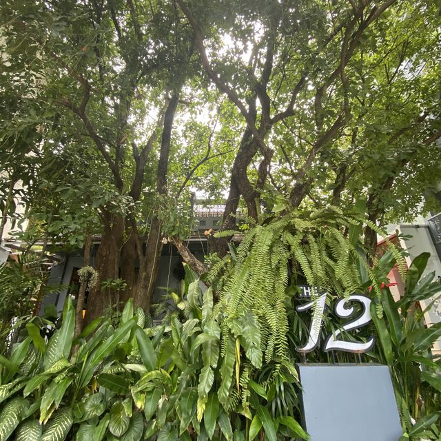 คาเฟ่สวยๆ ในโรงแรม at pingnakorn นิมมาน
