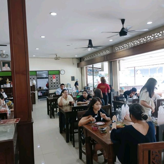 หมี่สะปำ คุณยายเจียร ตำนานของความอร่อย