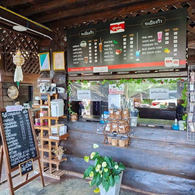 Rabeing View Cafe Mae Kampong