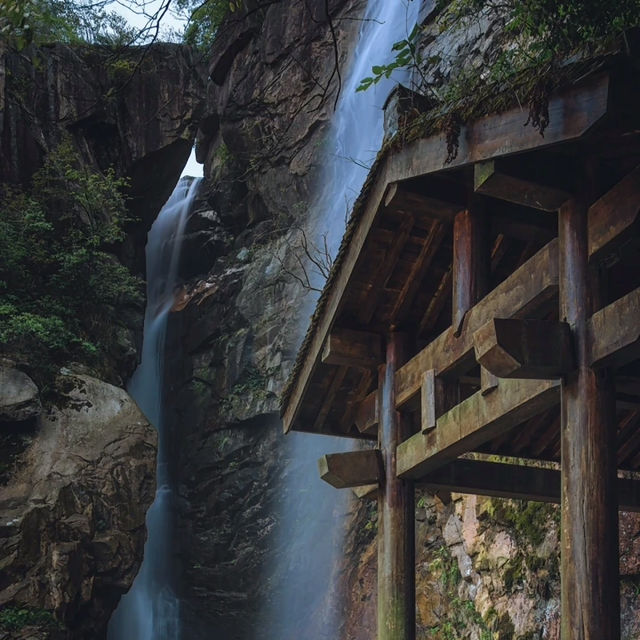 秀靈瀑布風景區 💦🌿大自然的清新🏞️🚶