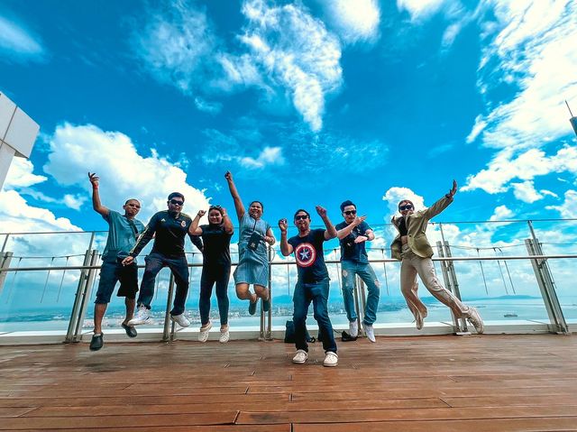 ชวนก๊วนชม Skywalk บนตึกที่สูงที่สุดในเกาะปีนัง