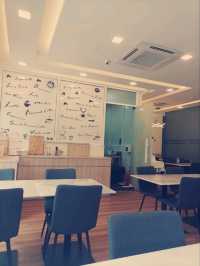 Shimmer Shine Cafe