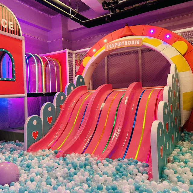 屯門超靚playhouse /簡直是室內遊樂場的天花板