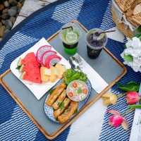 De Chaochom Hua Hin [ เดอเจ้าจอม ]