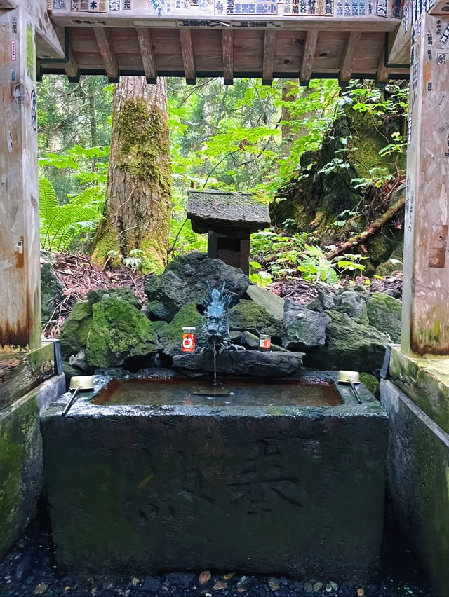 【青森】修験道の霊場として信仰されてきた神秘的なパワースポット！十和田神社⛩