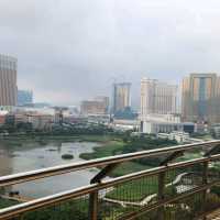 官也街+大潭山斜行升降機(買手信+高處遠眺整個澳門景色)