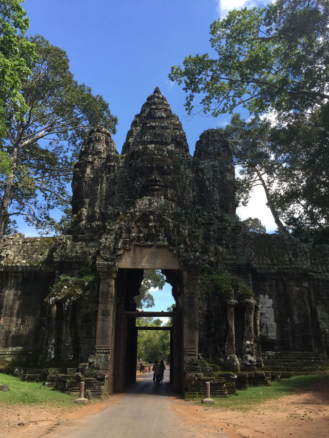 Emblem of the Khmer Empire's glory