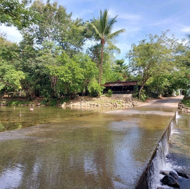 สถานที่พักผ่อนเล่นน้ำ วังปลาแงะ 