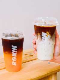 🍵 RONIN COFFEE เป็นคาเฟ่ที่น่าสนใจในย่านลาดพร้าว 