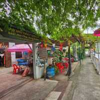 ตลาดบ้านไม้ชายคลอง