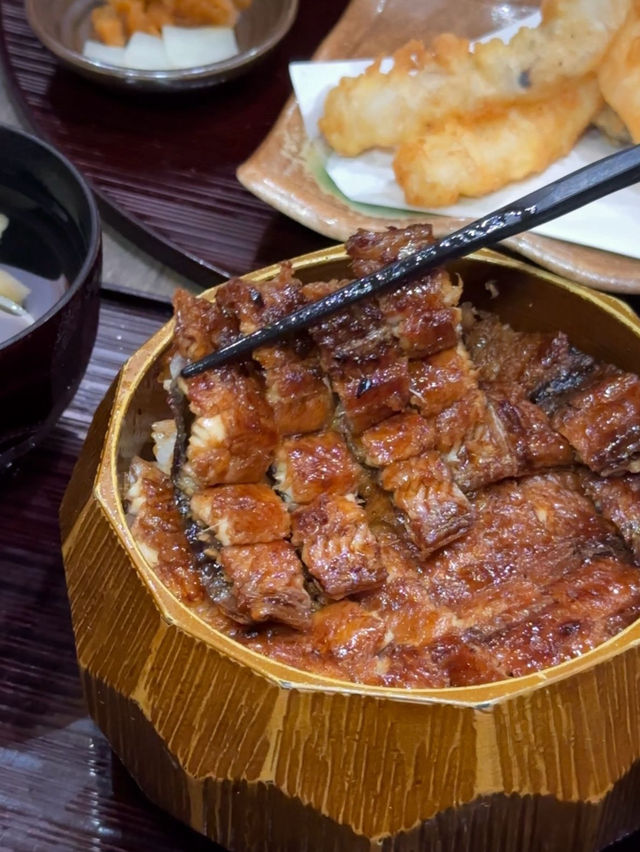 臺中餐廳「鰻魚飯專賣店」，絕對值得一試