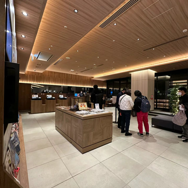 福岡凱悅酒店：位於運河城，步行至地鐵站3分鐘