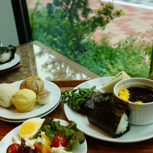 【東京】お洒落ホテルの朝食レストラン