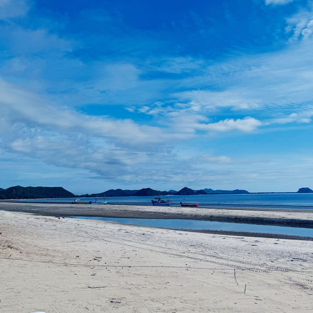 🏝️ที่พักติดทะเล ปราณบุรี สามร้อยยอด