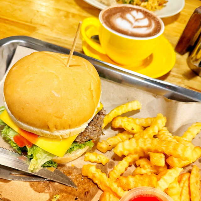 🇲🇾 Kedai Koffie: Taste Tradition with a Modern Twist!