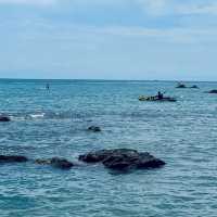 【8月好去處】一色海水浴場：富士山背景下的浪漫海灘，享受海上嬉戲的樂趣！🏖️🌊