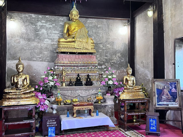 อุโบสถ (เก่า) วัดราชบัลลังก์ อายุกว่า 300 ปี