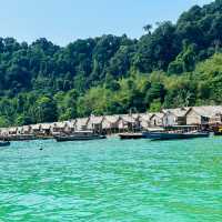 หมู่เกาะสุรินทร์ สุดยอดปะการังน้ำตื้น