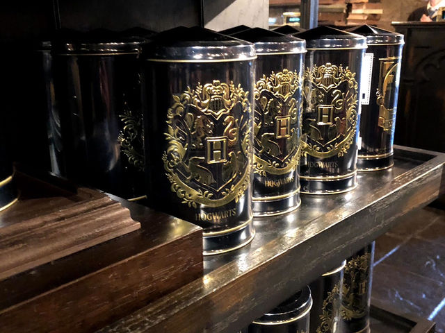 Filchs Emporium ร้านขายของโซนแฮร์รี่ พอตเตอร์