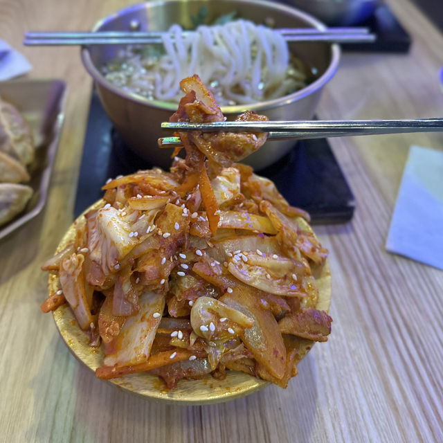 傳統韓式粥品．釜山大廚親自主理