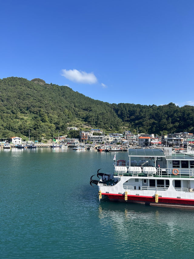 여름, 배타고 청량한 욕지도로 떠나요🚢