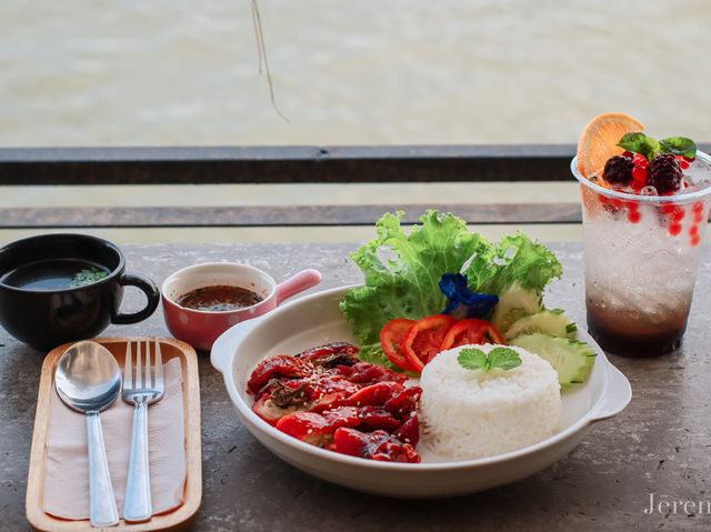 รีวิว Thanks 🍽️ (ราชบุรี)