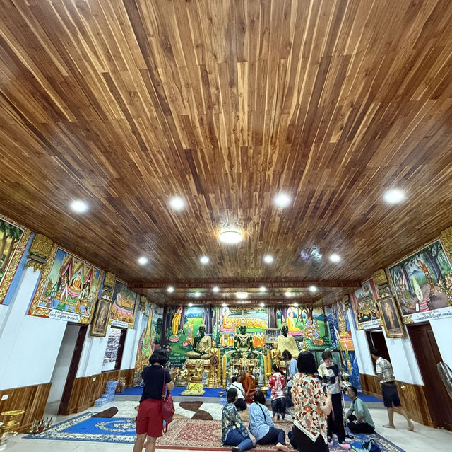 วัดพูสะเหล้า วัดที่มีมุมมองที่สวยที่สุดของปากเซ