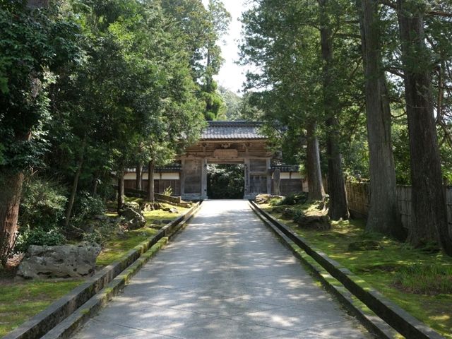 【高岡の名刹】（富山県高岡市　旧国名：越中）