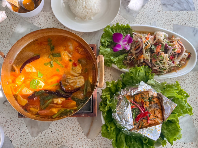 ร้านอร่อย “ครัวณ.อาภา” 🍽️ จันทบุรี