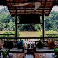 ที่พักริมน้ำกาญจนบุรี