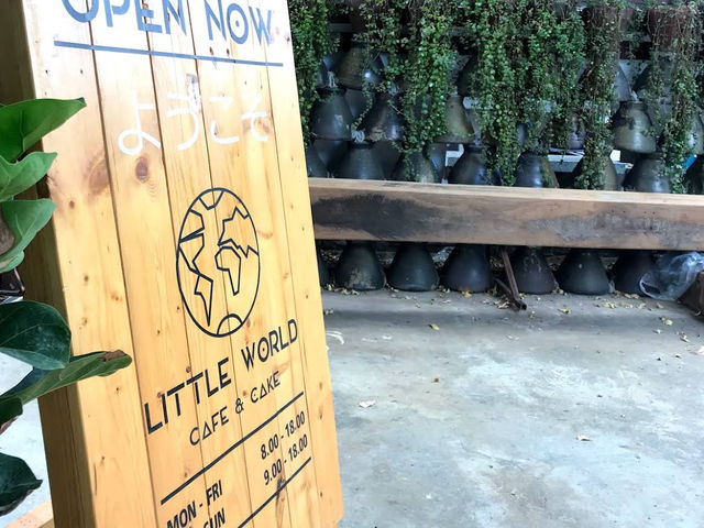 Little World Cafe