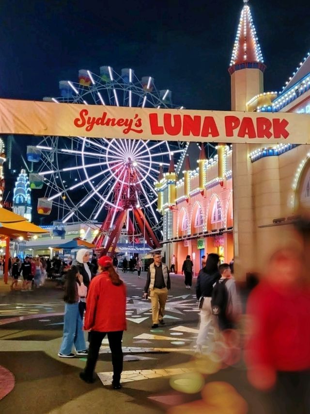The Luna Park exploration, an unforgettable and wonderful experience!