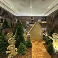 โรงแรม Marriott สุขุมวิท  Merry 🎄สีเขียว