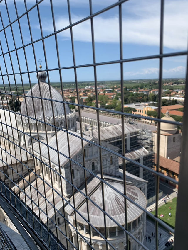 The Leaning Tower of Pisa: A Tilted Wonder of Italy