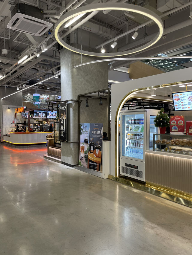 🌿🛍️✨「聖誕節探索曼谷：True Digital Park之旅」🌟🍴
