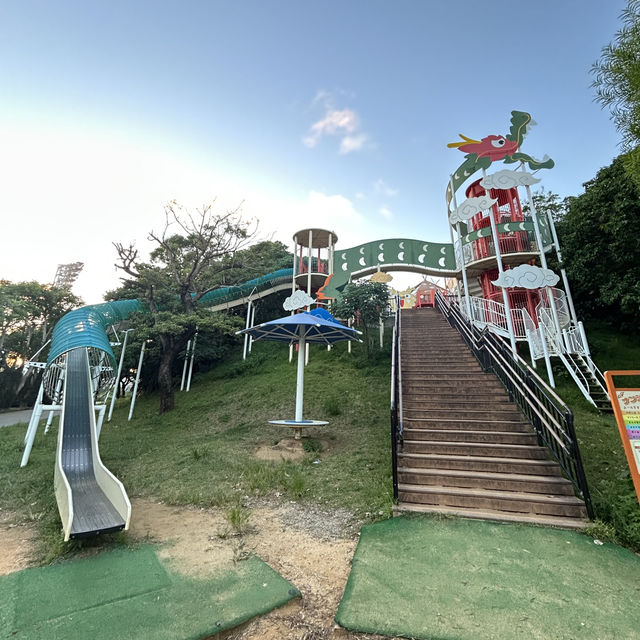【 沖繩親子遊。大型市區公園 】