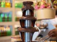 Chocolate Hour ที่ Mövenpick Bangkok Sukhumvit 15 